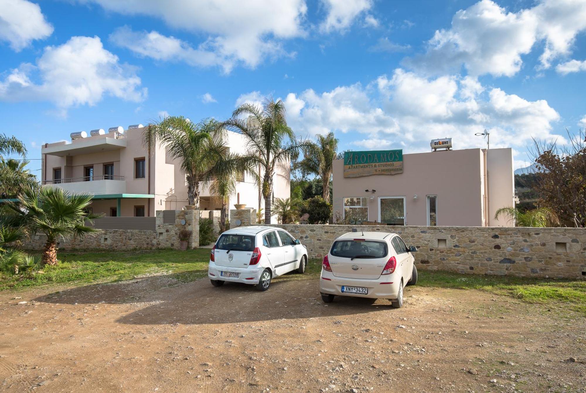 קיסאמוס Arodamos Studios & Apts מראה חיצוני תמונה